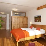 Gut Huehnerhof 3* Gründau