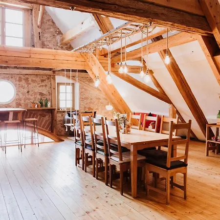 Gut Huehnerhof 3* Grundau