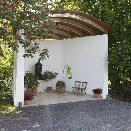 Gut Huehnerhof Otel Gründau