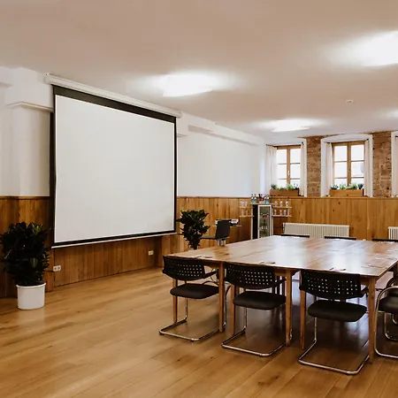 Gut Huehnerhof Otel Gründau