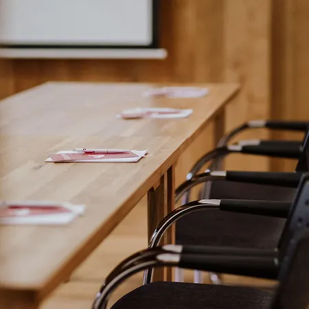 Gut Huehnerhof Otel 3*